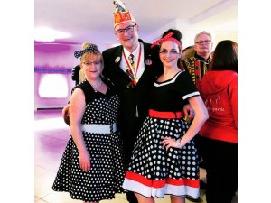 CVP â€žrocktâ€œ bei Prunksitzung die Festhalle â€“ OB holt Zwickspatz hervor
