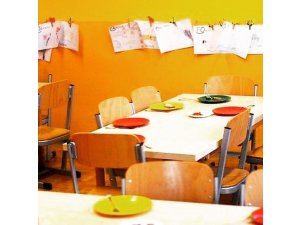 Corona – Stadt setzt Eltern- und Essensbeiträge aus