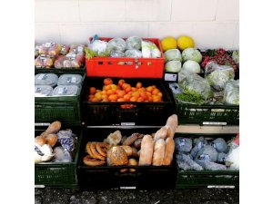 Hilfe und Lebensmittel von den â€žFoodsharernâ€œ - engagierte Pirmasenser retten Lebensmittel 