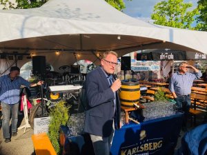 Mein Maifeiertag: DGB-Empfang - böse und gute Hexen - und der Maimarkt