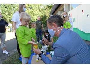 Pirmasens - Kreativprojekt „Kinderhände – Künstlerhände“