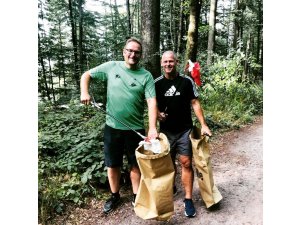 Mit dem Sportreporter beim „Plogging“ - Pirmasenser OB stellt soziale Natursportart vor