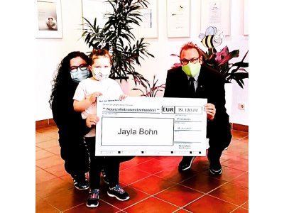 Wir helfen Jayla â€“ ein schöner Besuch im Pirmasenser Rathaus