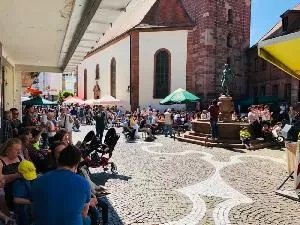 Das Multikulturelle Freundschaftsfest – und ein ganz hoher Geburtstag...