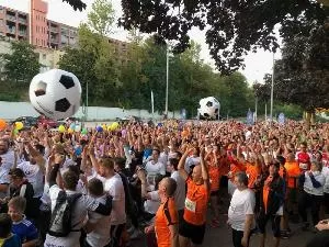 Park-Firmenlauf und Bambinilauf â€“ die größte Sportparty weit und breit...