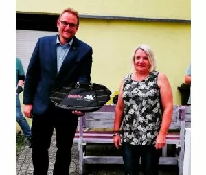 Zusammenhalt in Pirmasens â€“ Kinderschutzbund teilt Spende mit anderen Vereinen...