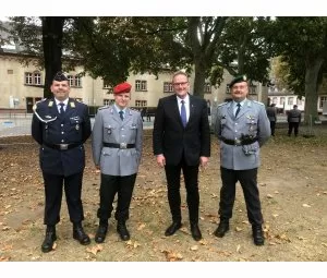 Kommandowechsel bei der Bundeswehr - OB trifft Oberst!...