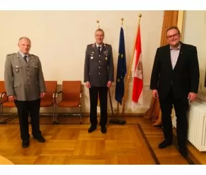 Das neue Gesicht der Bundeswehr in Rheinland- Pfalz – Besuch von Oberst Stefan...